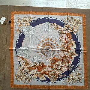 NWT Wensli Women Silk Scarve 34"